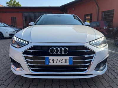 Audi A4 Avant 40 TDI S tronic Business (2)