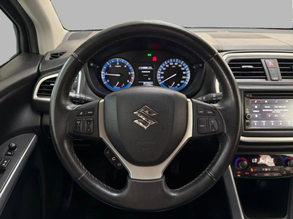 Suzuki S-Cross 1.6 DDiS 4WD All Grip Cool (8)