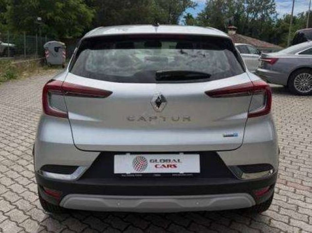 Renault Captur Plug-in Hybrid E-Tech 160 CV Intens (6)