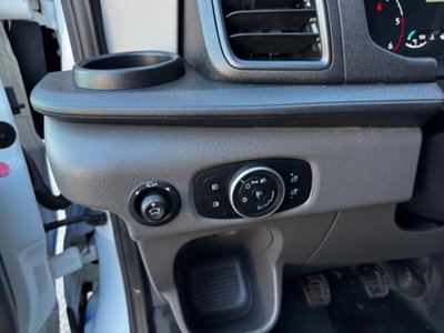 Ford Transit Furgone 350 2.0TDCi EcoBlue MHEV 130CV PL-TM Furgone Titan. (10)