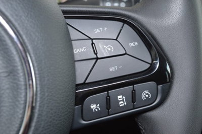 Jeep Renegade 1.3 T4 240CV PHEV 4xe AT6 S (15)