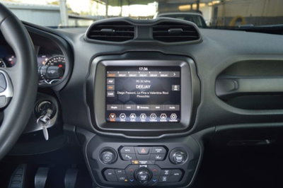 Jeep Renegade 1.6 Mjt 130 CV Limited (11)