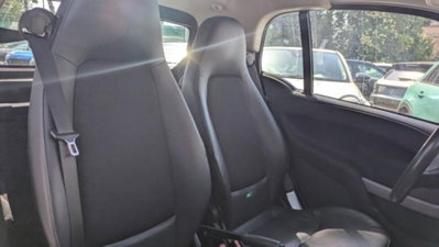 smart Fortwo 1000 45 kW MHD coupé pure (10)