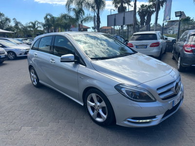 Mercedes-Benz Classe B 200 CDI Premium (2)