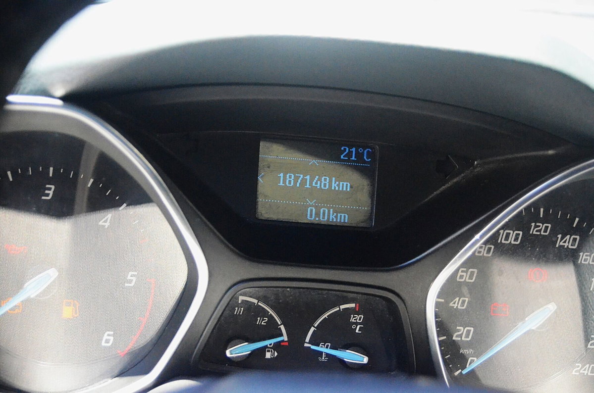 Ford C-Max 1.6 TDCi 110 CV Titanium DPF (10)