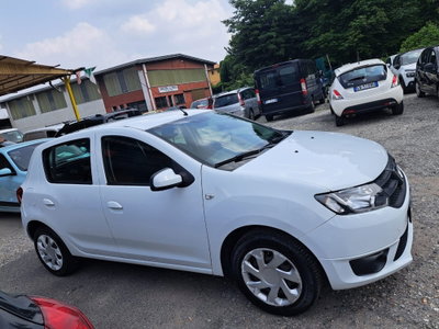 Dacia Sandero 0.9 TCe 12V TurboGPL 90CV Start&Stop Lauréate (11)
