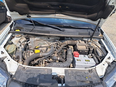 Dacia Sandero 0.9 TCe 12V TurboGPL 90CV Start&Stop Lauréate (19)