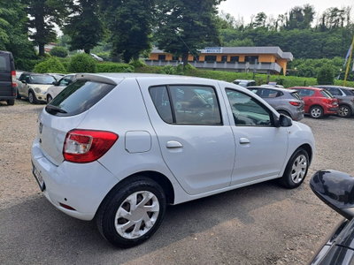 Dacia Sandero 0.9 TCe 12V TurboGPL 90CV Start&Stop Lauréate (2)
