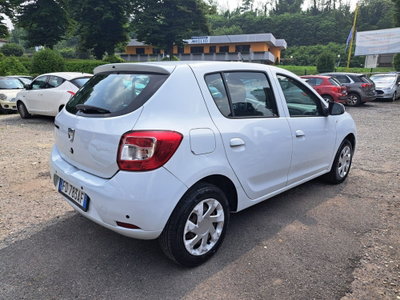 Dacia Sandero 0.9 TCe 12V TurboGPL 90CV Start&Stop Lauréate (3)
