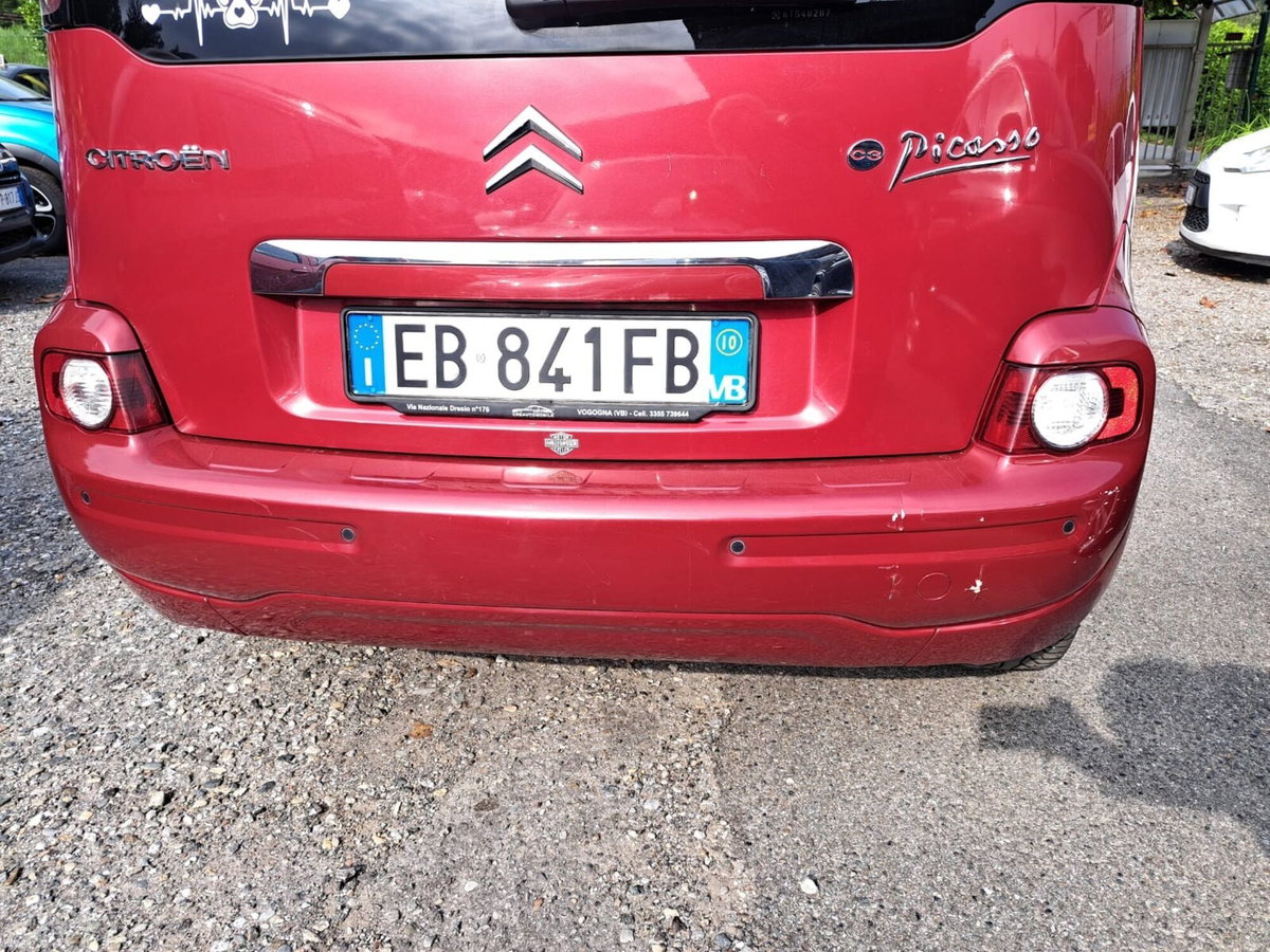 Citroen C3 Picasso 1.4 VTi 95 Exclusive (11)