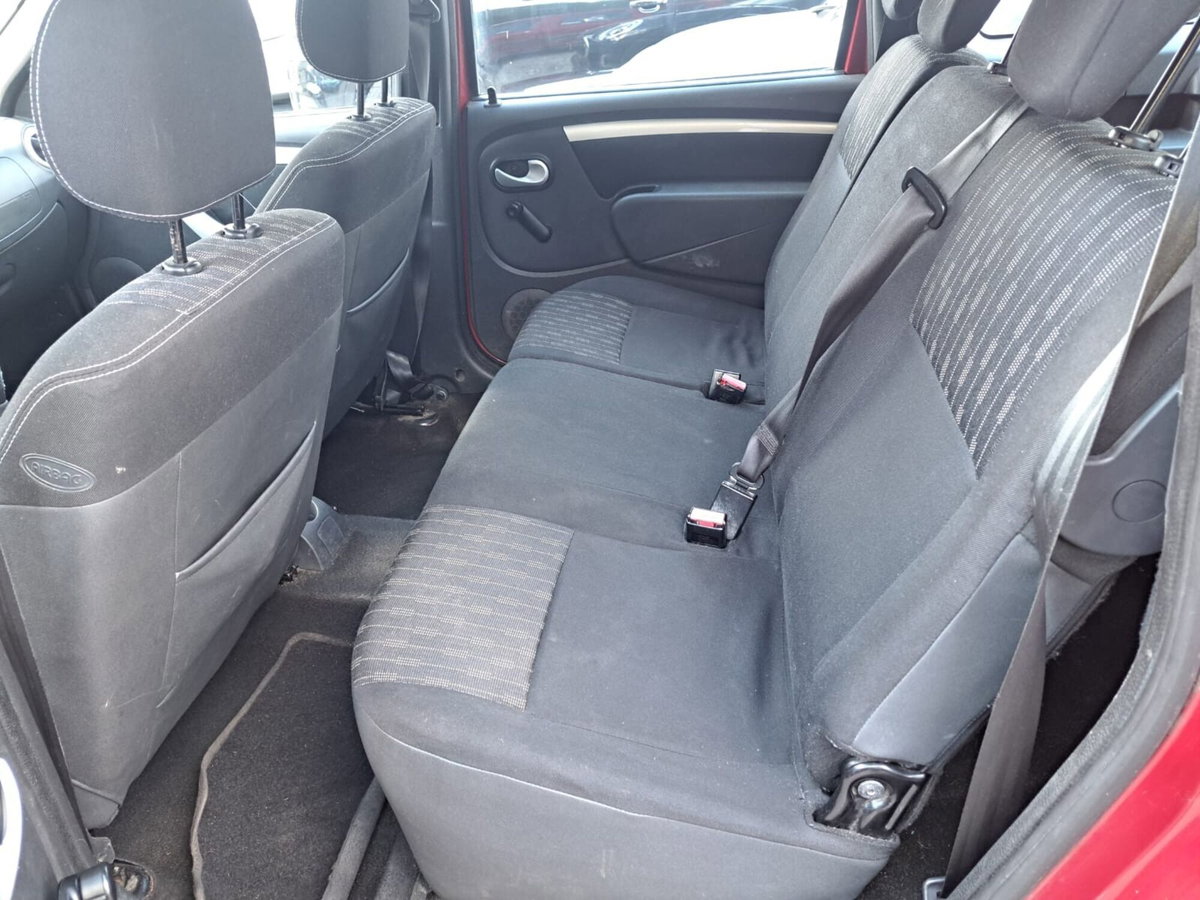 Dacia Logan Station Wagon MCV 1.6 85CV 7 posti Lauréate (19)