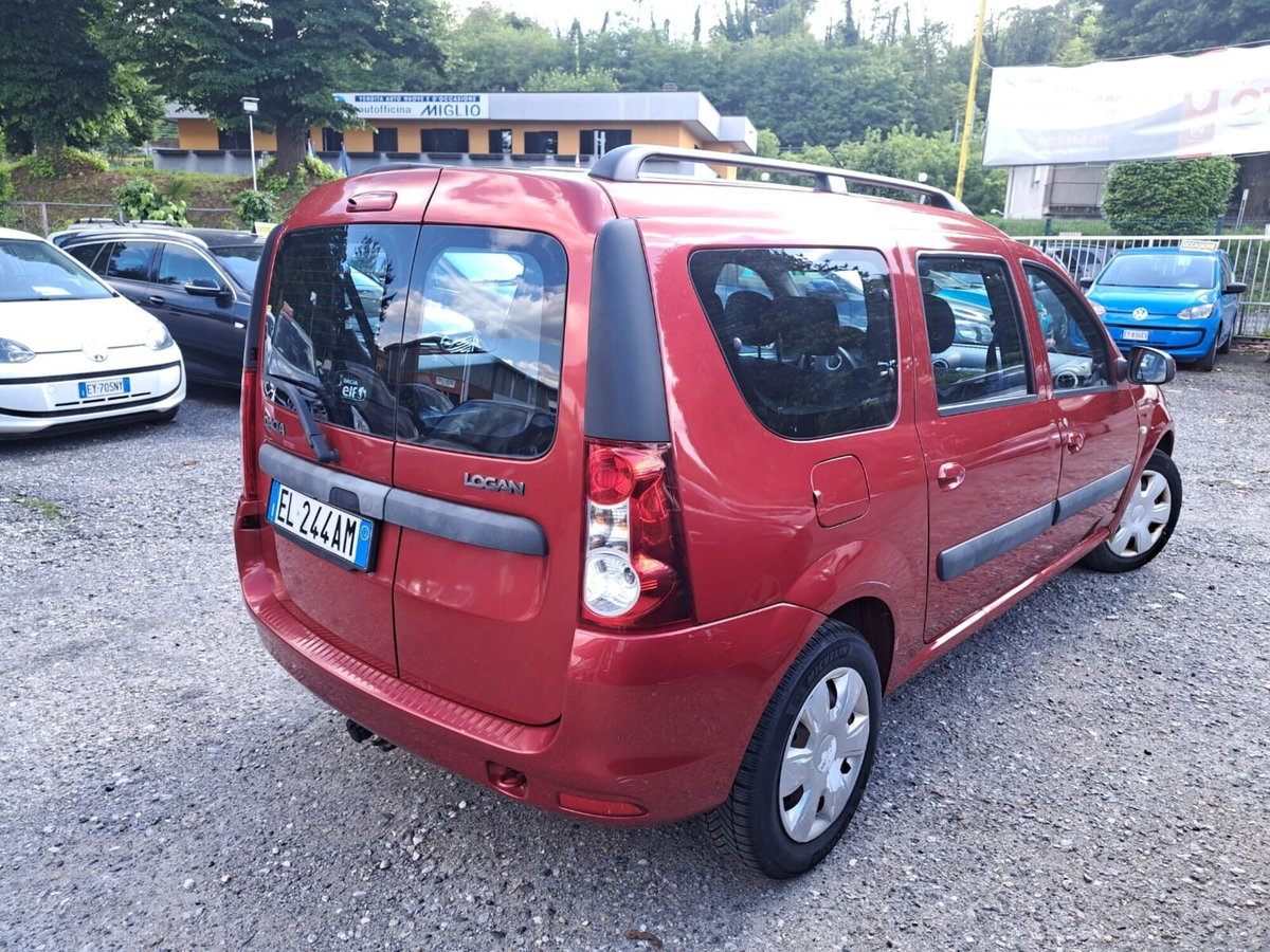 Dacia Logan Station Wagon MCV 1.6 85CV 7 posti Lauréate (9)