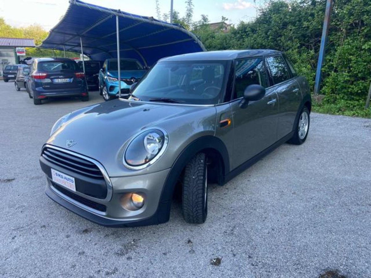 MINI Mini 1.5 One D Business 5 porte (3)