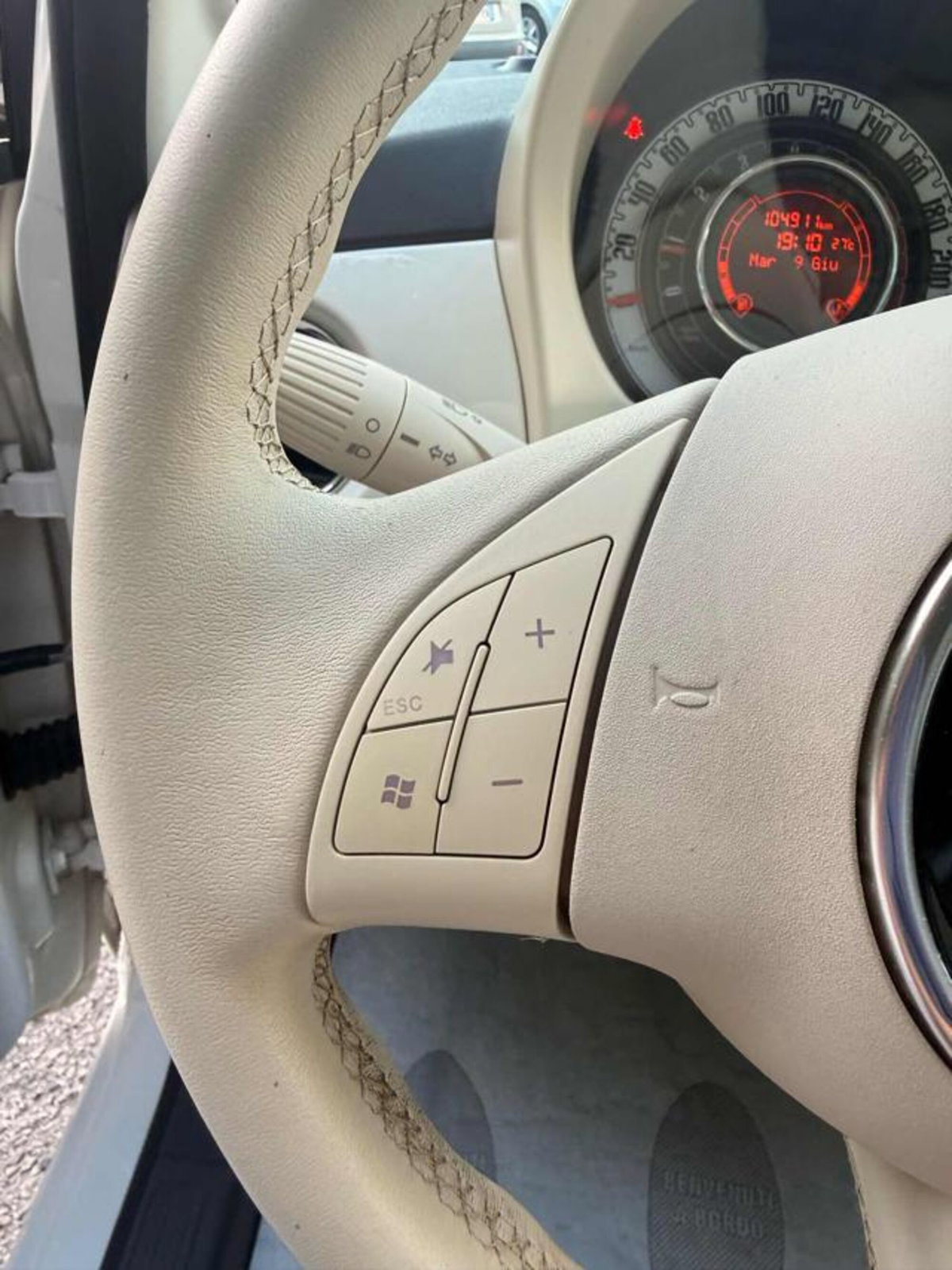 Fiat 500 1.2 Lounge (10)