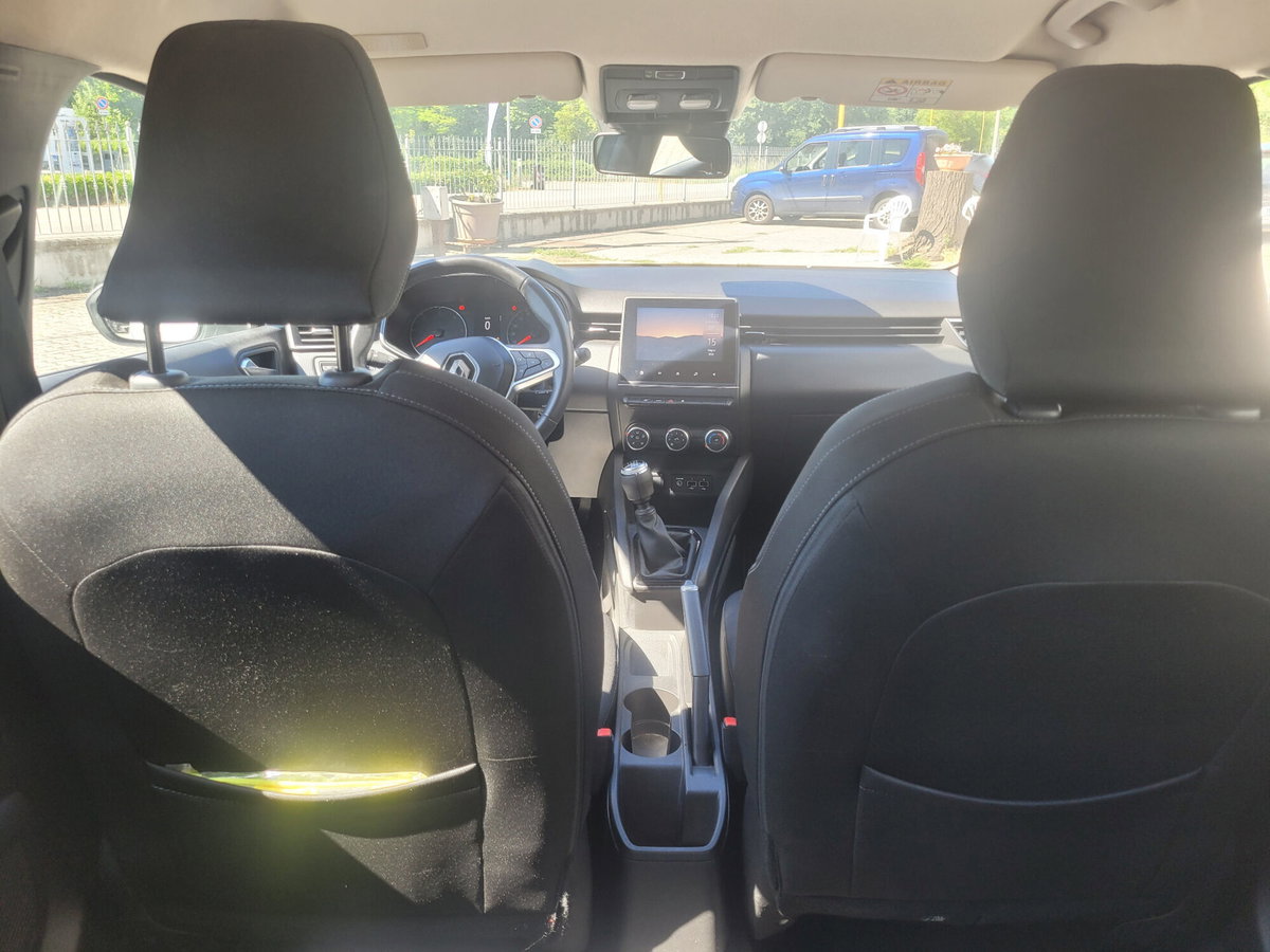 Renault Clio Blue dCi 100 CV 5 porte Business (11)