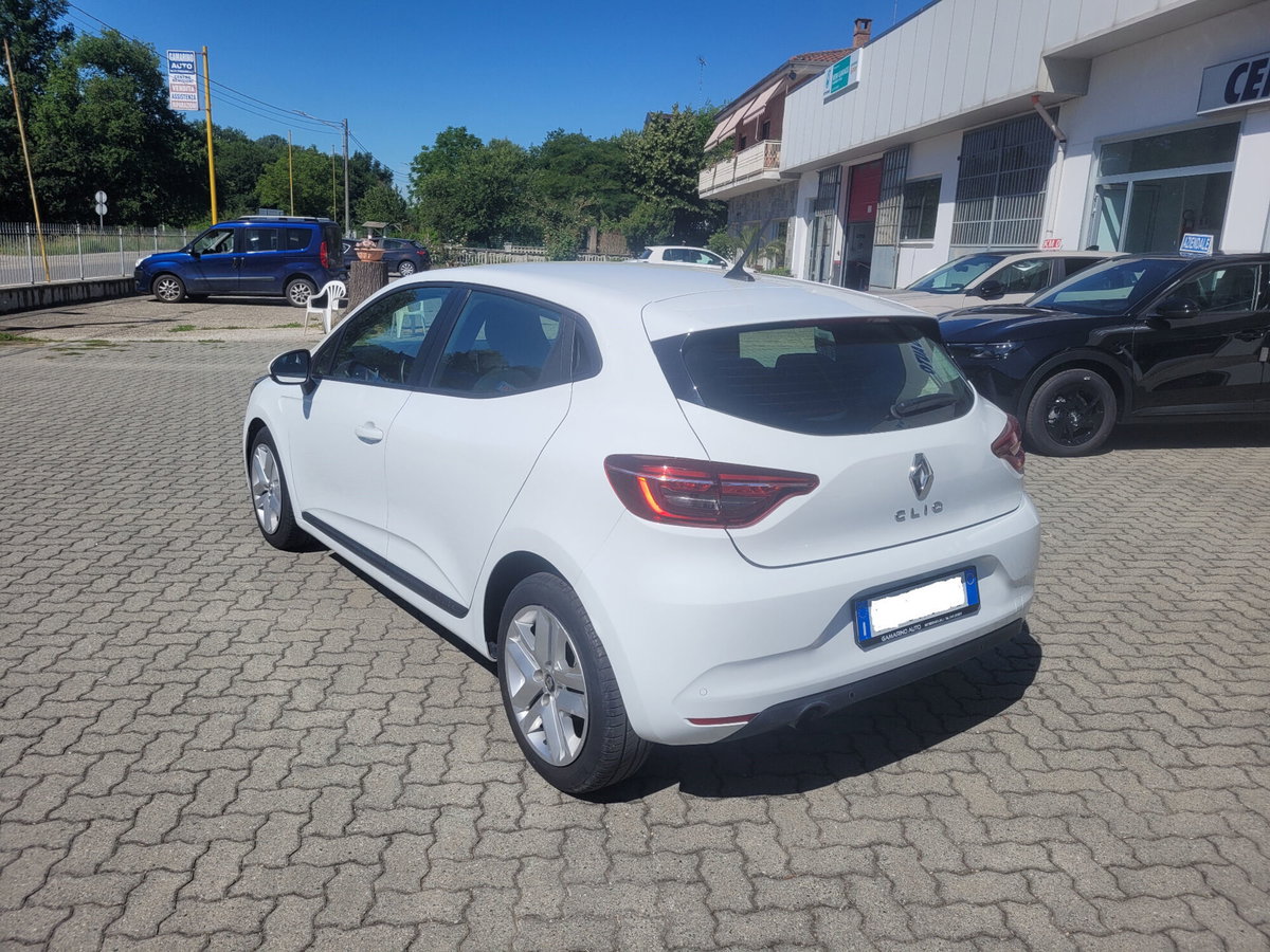 Renault Clio Blue dCi 100 CV 5 porte Business (2)
