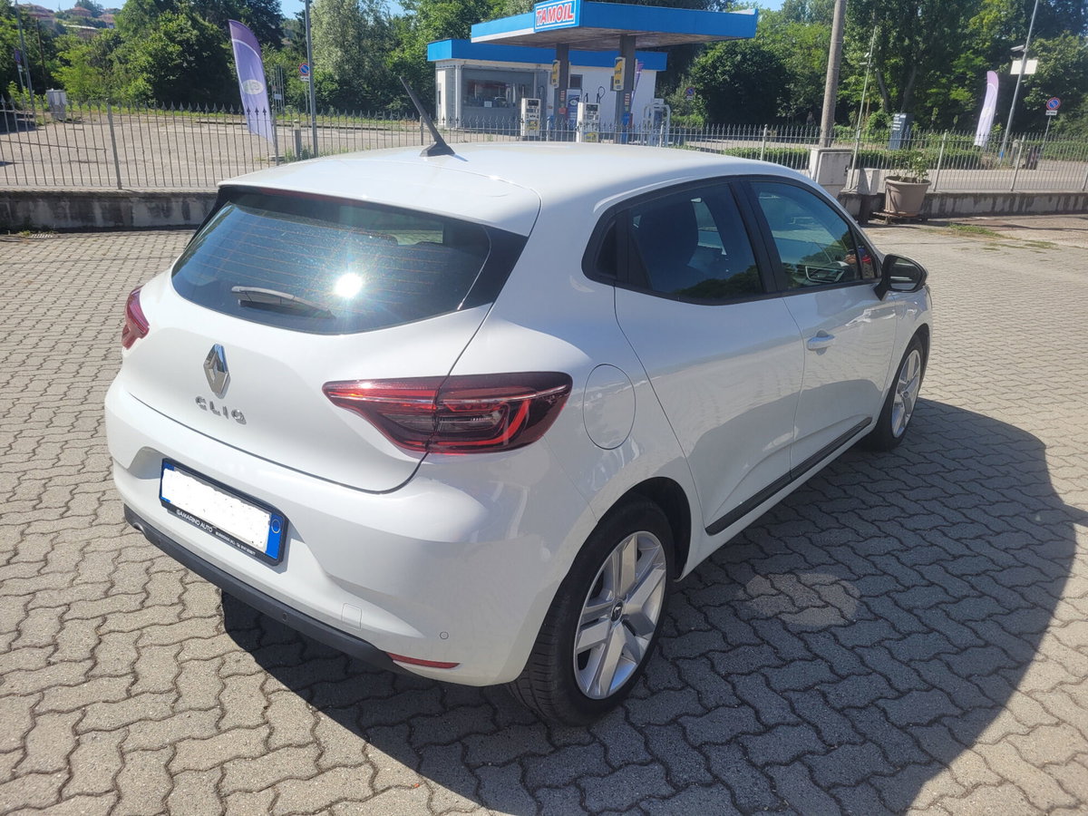 Renault Clio Blue dCi 100 CV 5 porte Business (4)