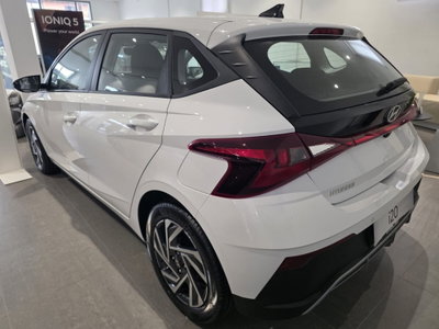 Hyundai i20 1.2 mpi Connectline 79cv mt (2)