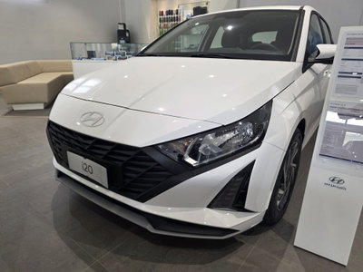 Hyundai i20 1.2 mpi Connectline 79cv mt (4)
