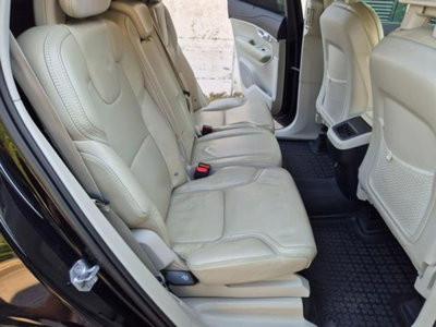 Volvo XC90 B5 (d) AWD Geartronic Inscription (13)