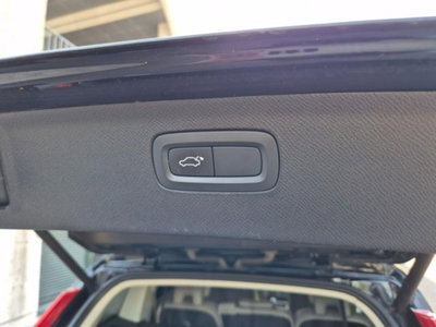 Volvo XC90 B5 (d) AWD Geartronic Inscription (18)