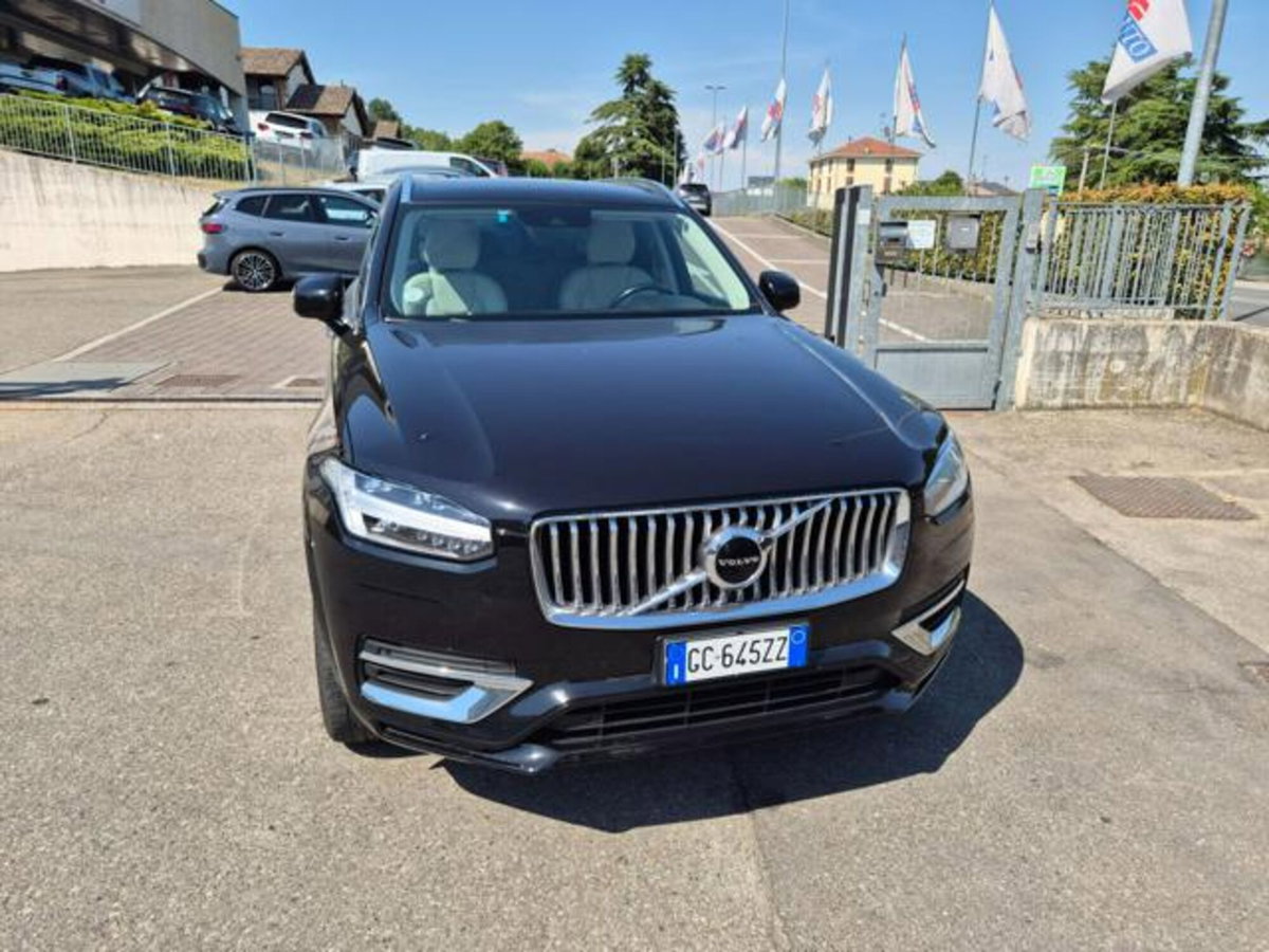 Volvo XC90 B5 (d) AWD Geartronic Inscription (4)
