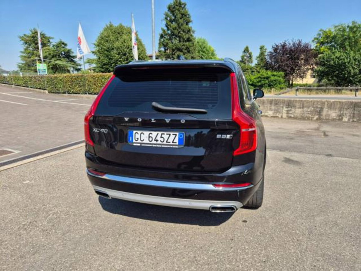 Volvo XC90 B5 (d) AWD Geartronic Inscription (7)
