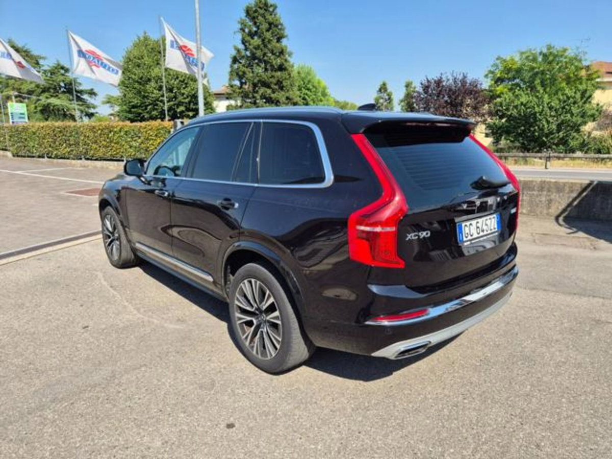 Volvo XC90 B5 (d) AWD Geartronic Inscription (8)