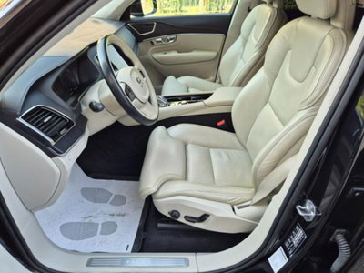Volvo XC90 B5 (d) AWD Geartronic Inscription (9)