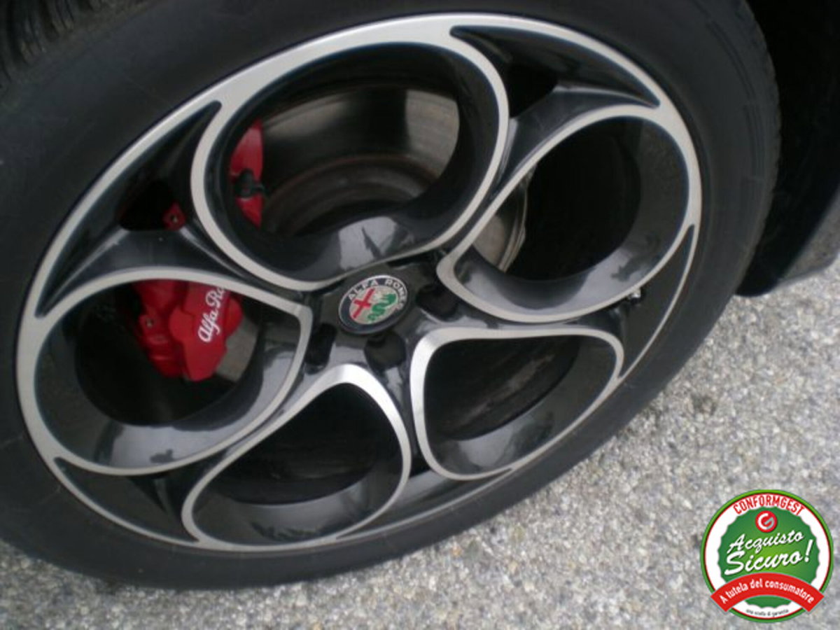 Alfa Romeo Stelvio Stelvio 2.2 Turbodiesel 210 CV AT8 Q4 Veloce (10)