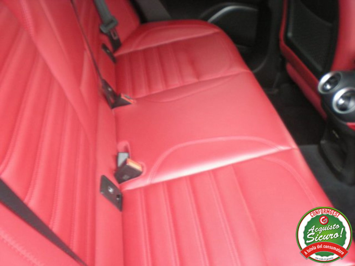 Alfa Romeo Stelvio Stelvio 2.2 Turbodiesel 210 CV AT8 Q4 Veloce (13)