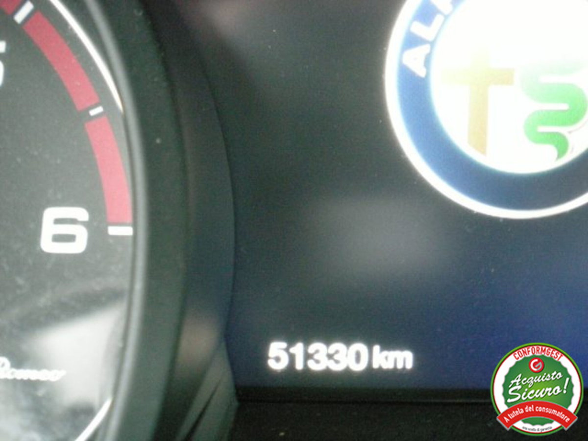 Alfa Romeo Stelvio Stelvio 2.2 Turbodiesel 210 CV AT8 Q4 Veloce (17)