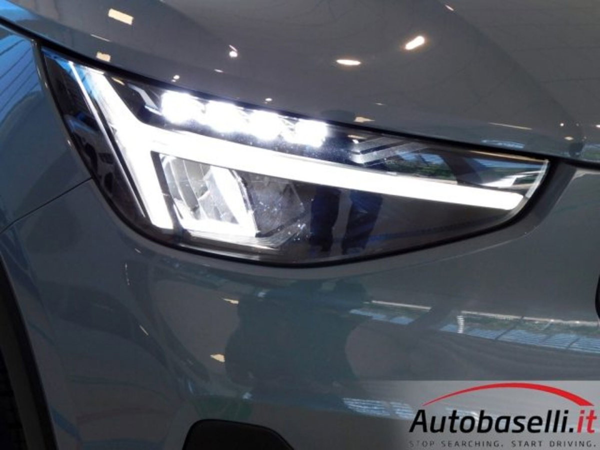 Volvo XC40 T2 Essential N1 (10)