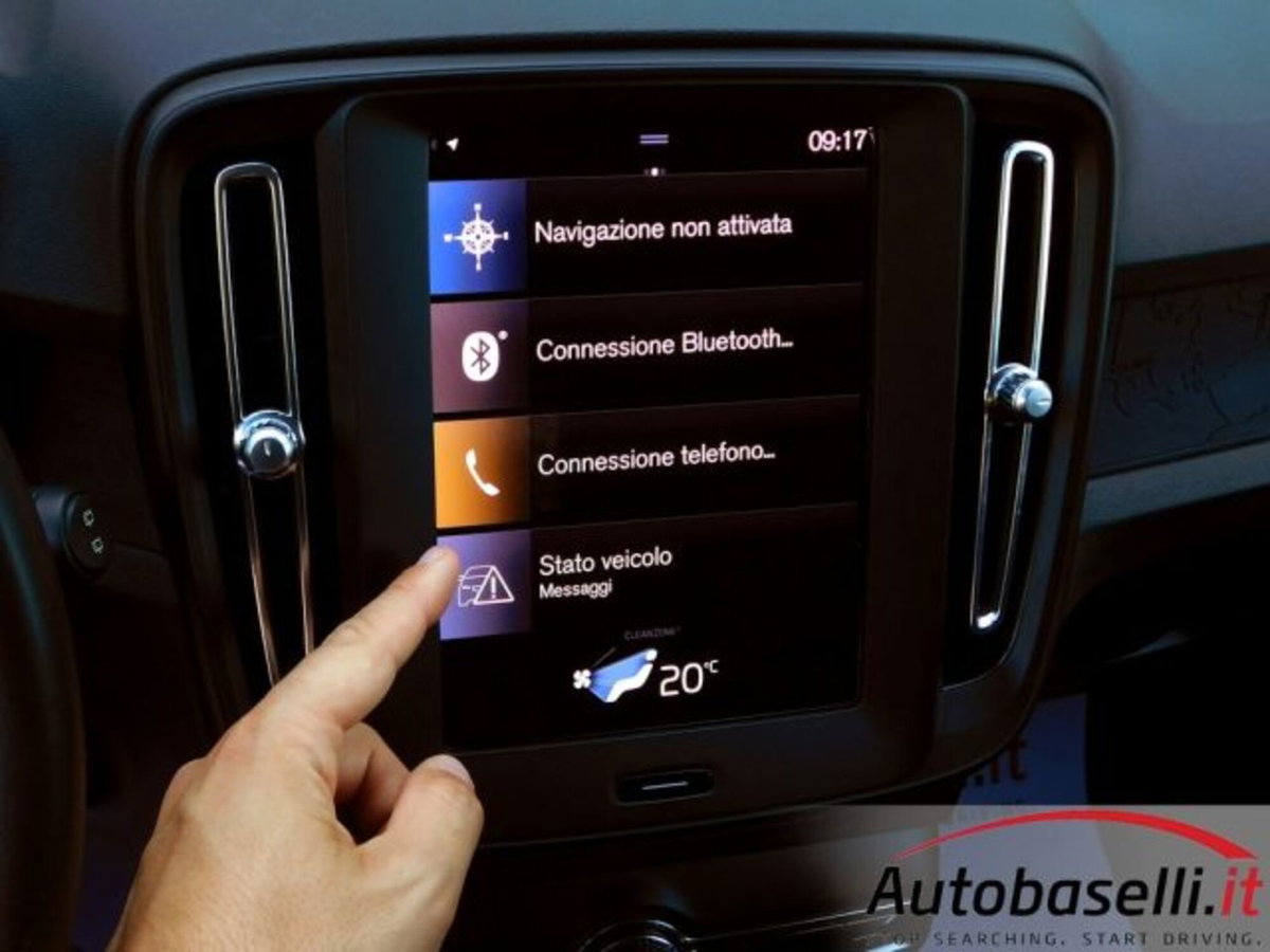 Volvo XC40 T2 Essential N1 (6)