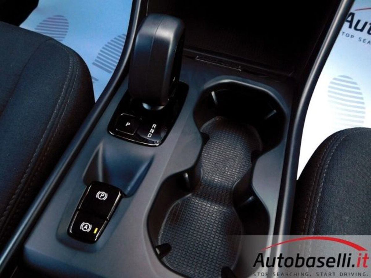 Volvo XC40 T2 Essential N1 (8)