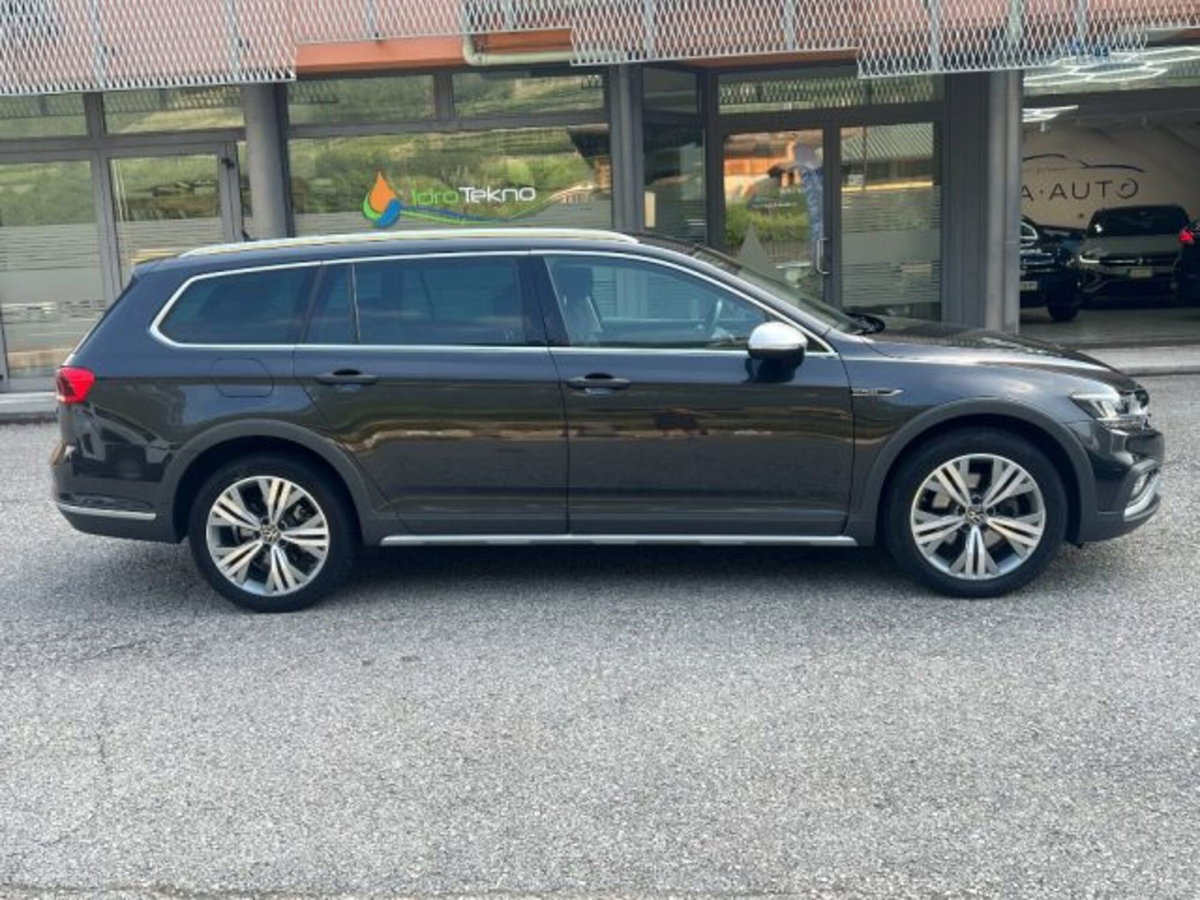 Volkswagen Passat Variant Alltrack 2.0 TDI 200 CV 4MOTION DSG (3)