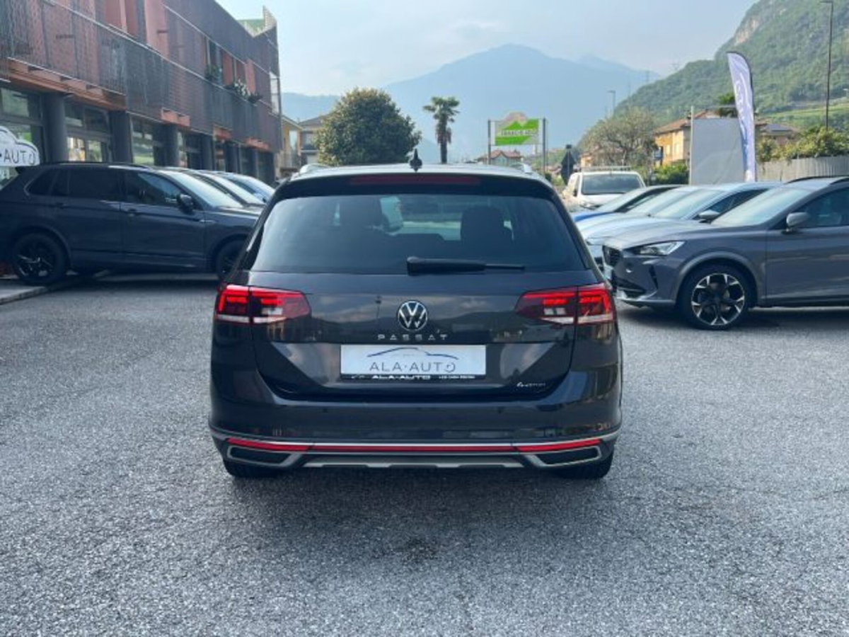 Volkswagen Passat Variant Alltrack 2.0 TDI 200 CV 4MOTION DSG (5)