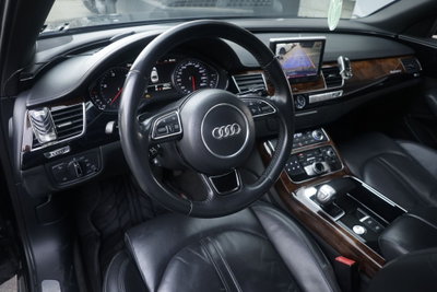 Audi A8 3.0 TDI 258 CV clean diesel quattro tiptronic (17)