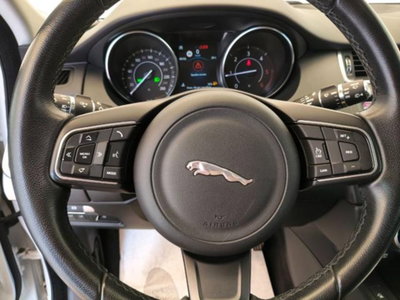 Jaguar E-Pace 2.0D 150 CV AWD aut. (14)