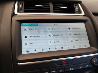 Jaguar E-Pace 2.0D 150 CV AWD aut. (11)