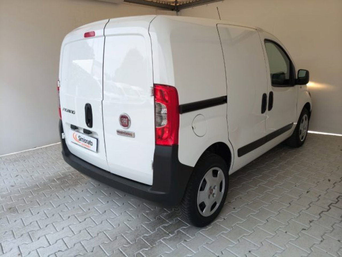 Fiat Fiorino 1.3 MJT 95CV Combi Semi SX (4)