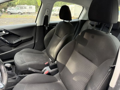 Peugeot 208 82 Stop&Start 5 porte Allure (10)