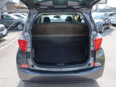 Toyota Verso-S 1.3 MT Active (13)