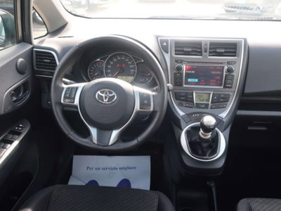 Toyota Verso-S 1.3 MT Active (7)