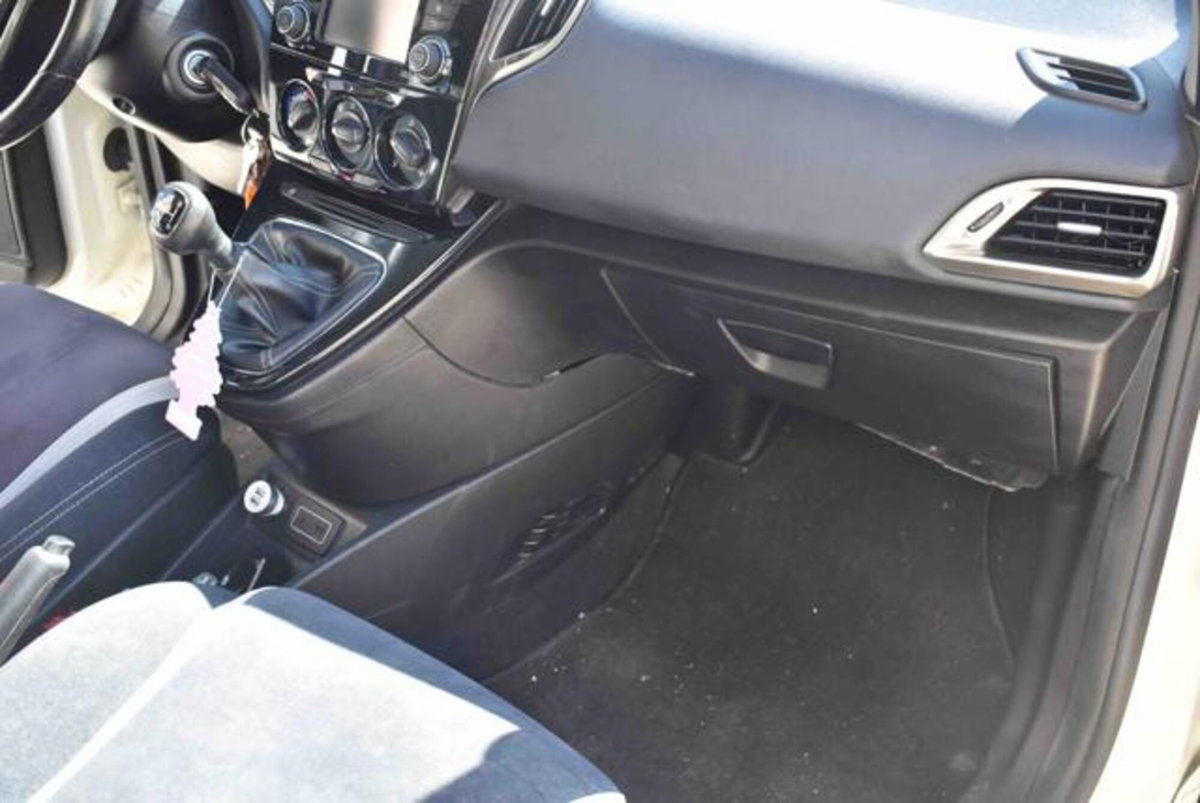 Lancia Ypsilon 1.3 MJT 16V 95 CV 5 porte S&S Mya (12)