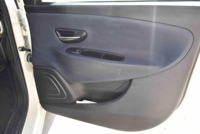 Lancia Ypsilon 1.3 MJT 16V 95 CV 5 porte S&S Mya (13)