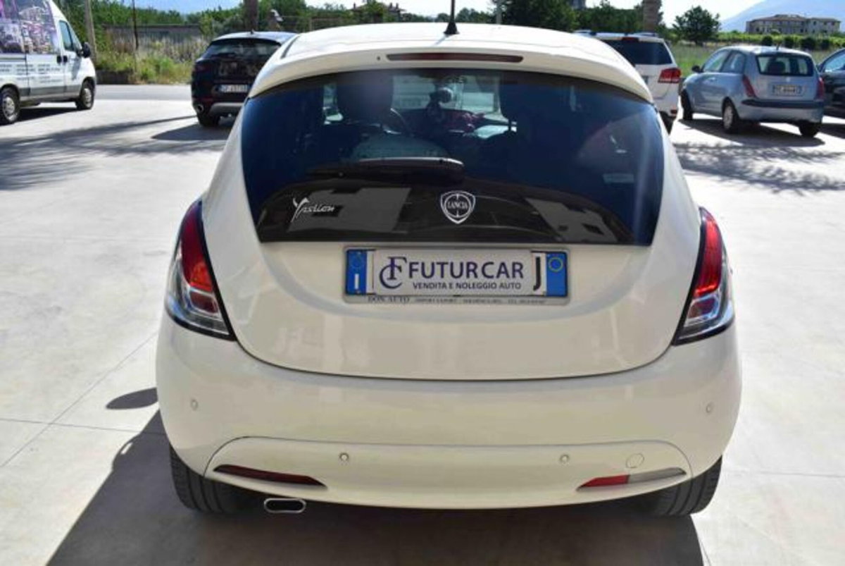 Lancia Ypsilon 1.3 MJT 16V 95 CV 5 porte S&S Mya (14)