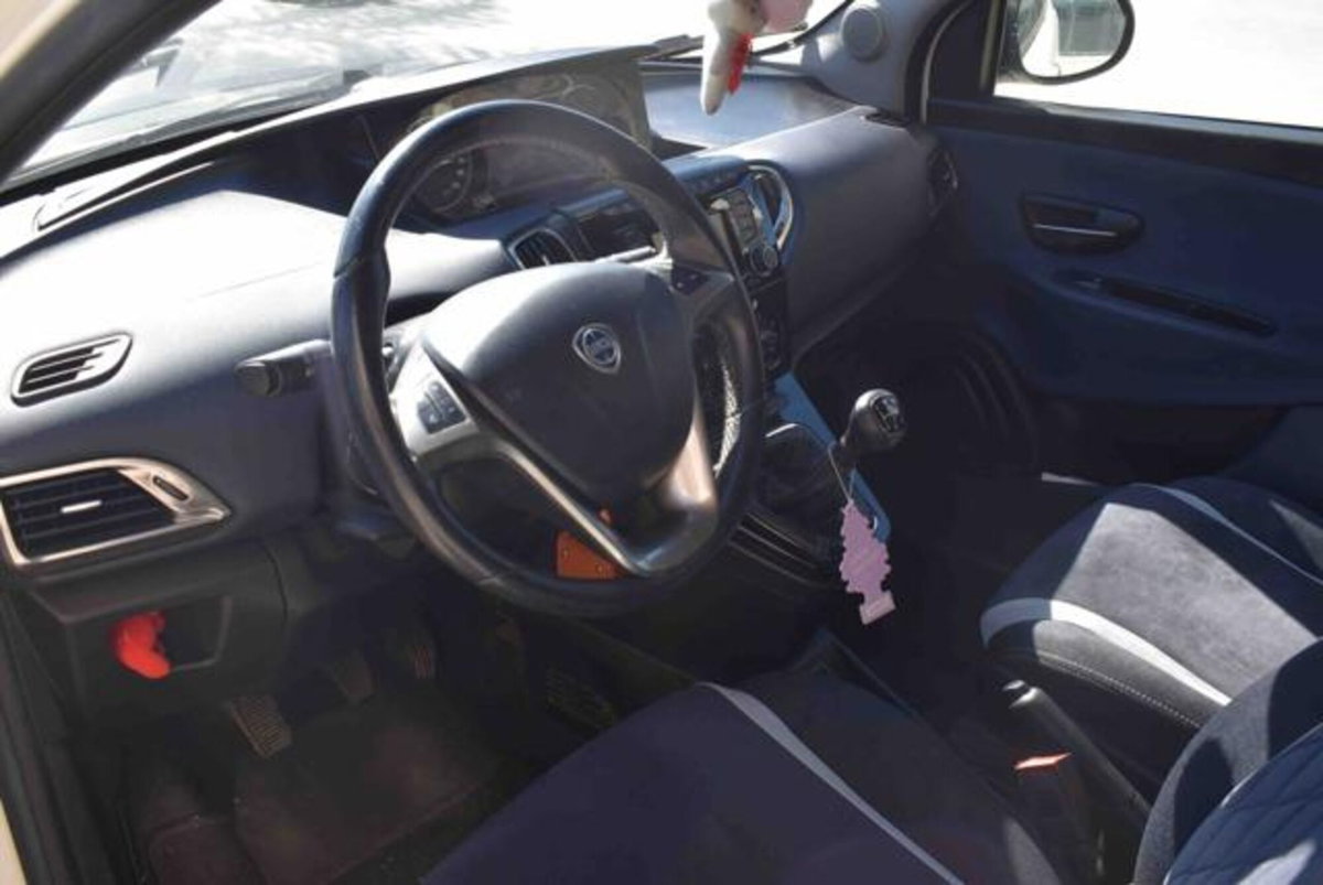 Lancia Ypsilon 1.3 MJT 16V 95 CV 5 porte S&S Mya (6)