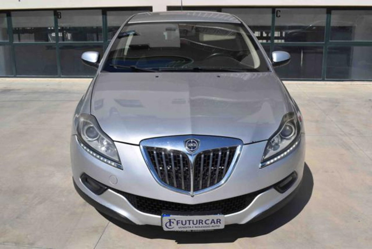 Lancia Delta 1.6 MJT DPF Argento