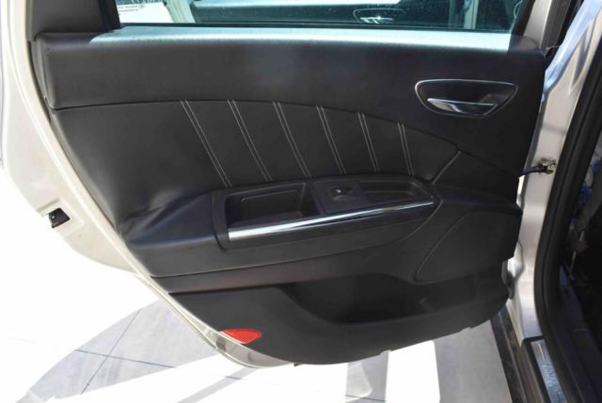 Lancia Delta 1.6 MJT DPF Argento (10)